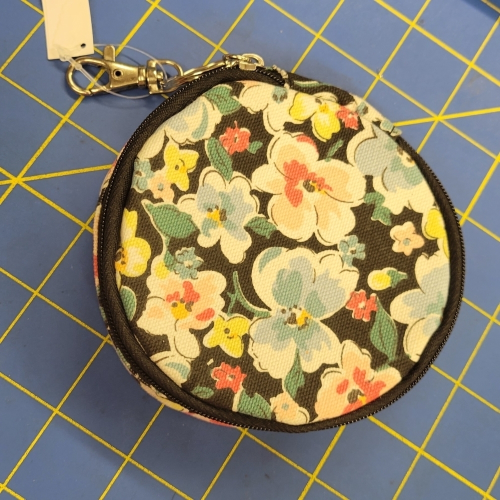 Ganz Round Floral Zipper Purse 4.6 x 1.5 Keyring New
